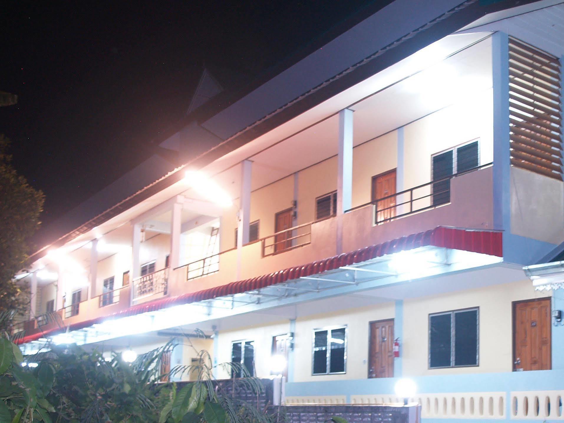 Sangaroon Hotel Pua Luaran gambar